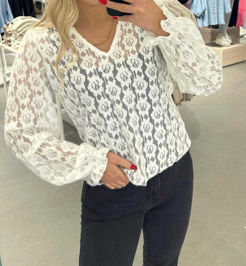 VMRIRI Top - Cloud Dancer